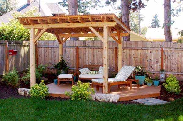 6 Clever Ways to Add Privacy to Your Backyard