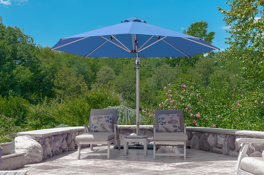 Aurora Premium 11' Cantilever Umbrella | MJJSales.com