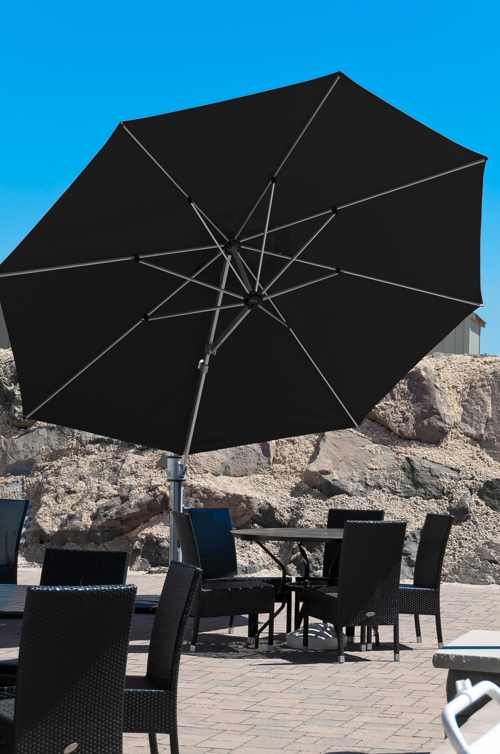 13' Designer Octagon Cantilever Umbrella | MJJSales.com